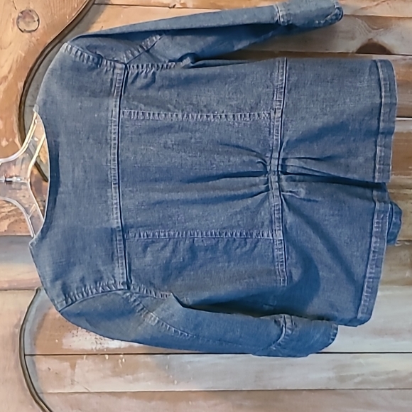 Christopher & Banks short, denim jacket with 3/4 length sleeves and peplum hem. - Picture 3 of 3